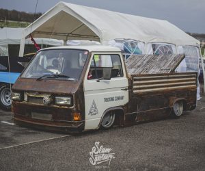 Incredibly low T25 Transporter truck